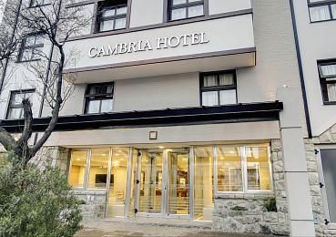Cambria Hotel Bariloche